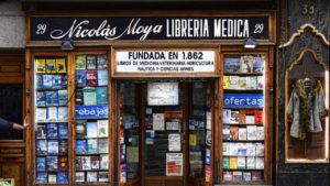 Así era la librería nicolás. La más santigua de Madrid