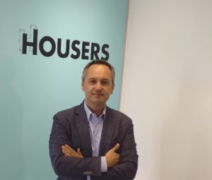 Entrevistamos a Juan Antonio Balcázar, CEO de Housers